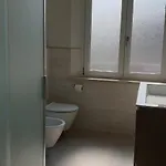 Rosy Apartman *